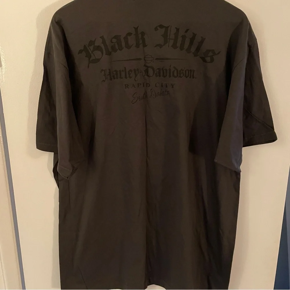 NWT Black Harley Davidson Graphic T-Shirt Sturgis flame skull 2XL - Picture 2 of 3